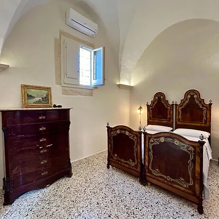 Palazzo de Carlo e il parco dei 7 pozzi-3
